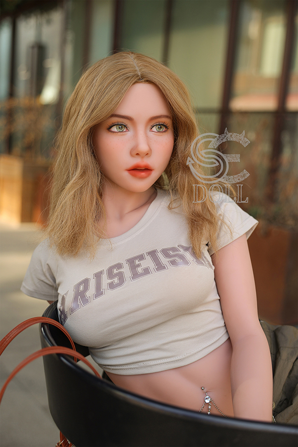 glänzende Augen realistic sex doll
