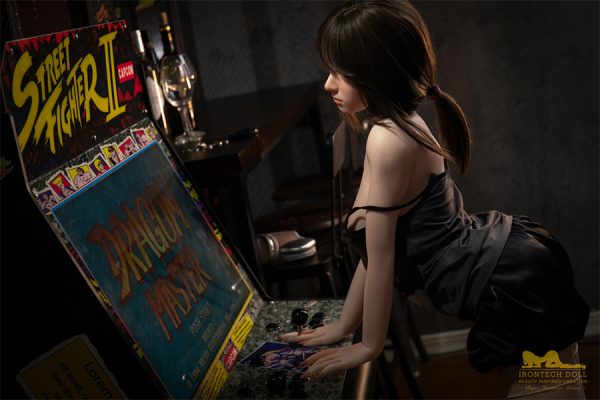 Arcade Spiele realistic sexpüppen